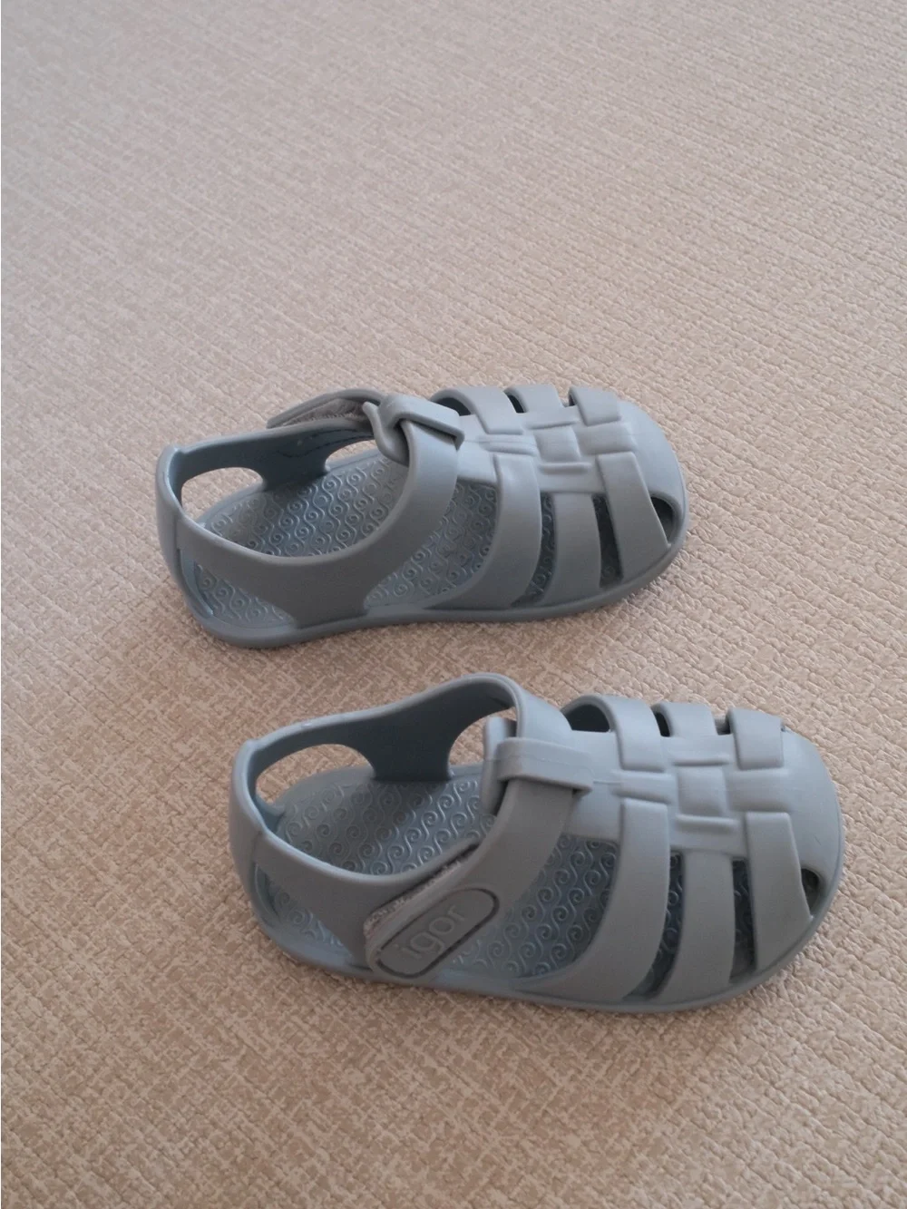 IGOR Baby Kids Jelly Sandals - BOY'S AND GIRL'S NEMO SOLID SANDALS, OCEANO